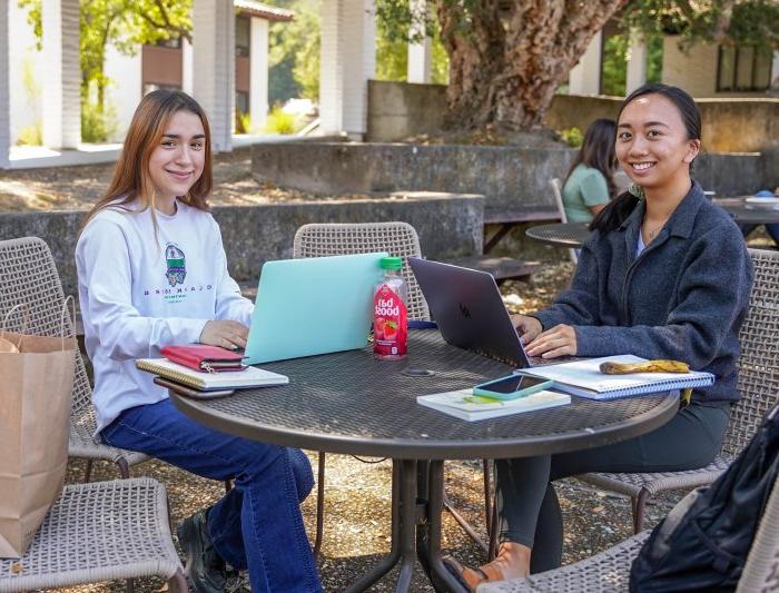 Saint Mary's Marketing Minor Students Studying on Campus